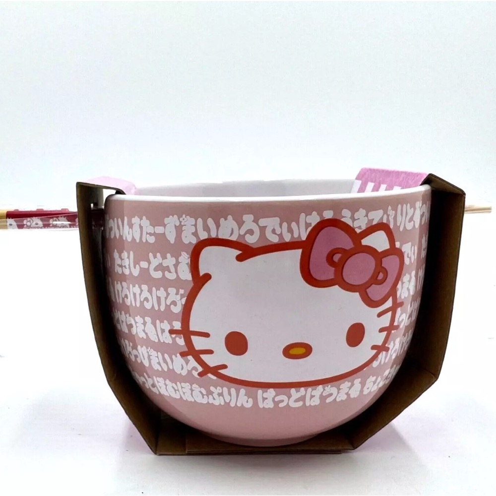 Sanrio Hello Kitty Ceramic Ramen Bowl 20oz and Matching Chopsticks Pink
